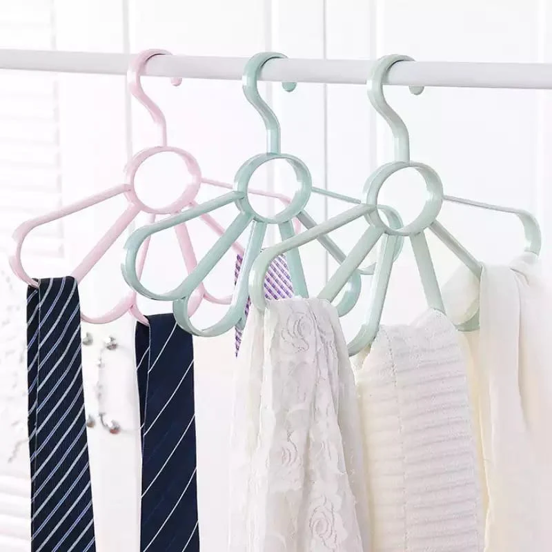 5 Ring Unique Design Multipurpose Hanger - Image 5