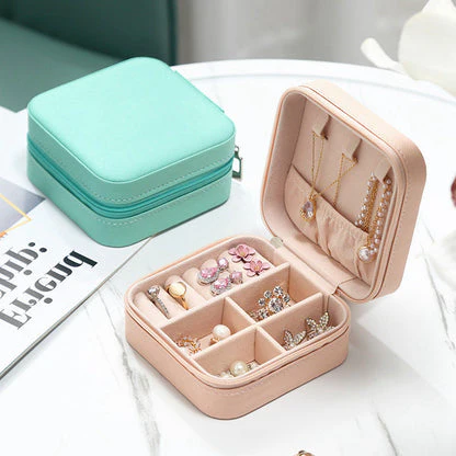 Premium Quality Plush Velvet Travel Jewelry Organizer Box. - Image 5